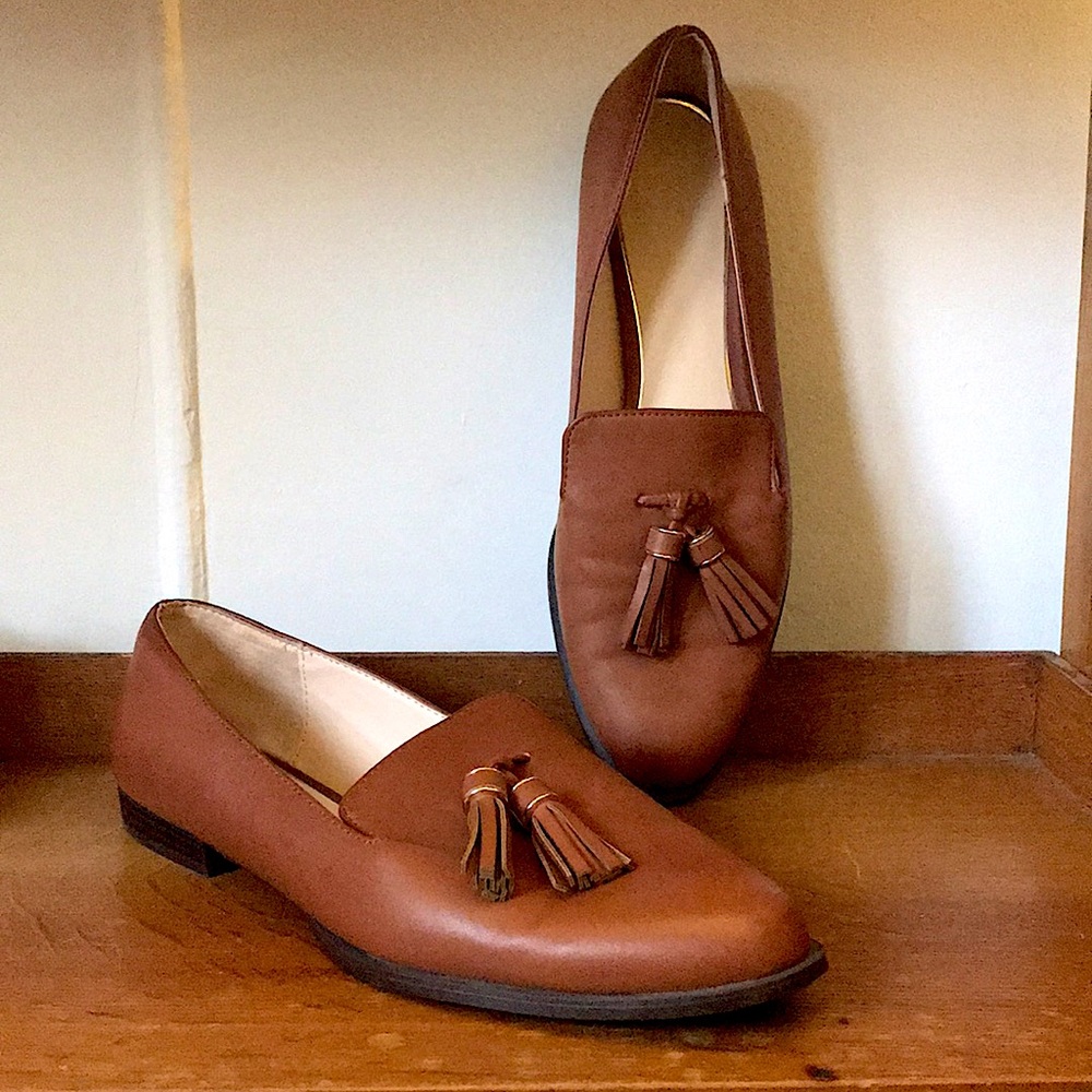 Zara Tasseled Leather Loafers